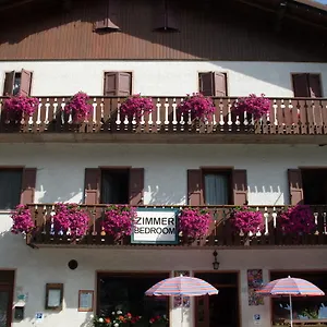 Astor Bed and breakfast